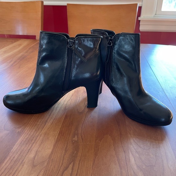 RALPH LAUREN BLACK MARCY BOOT SZ 8 - Picture 3 of 9